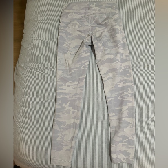 Lululemon wunder under pant - Picture 5 of 7